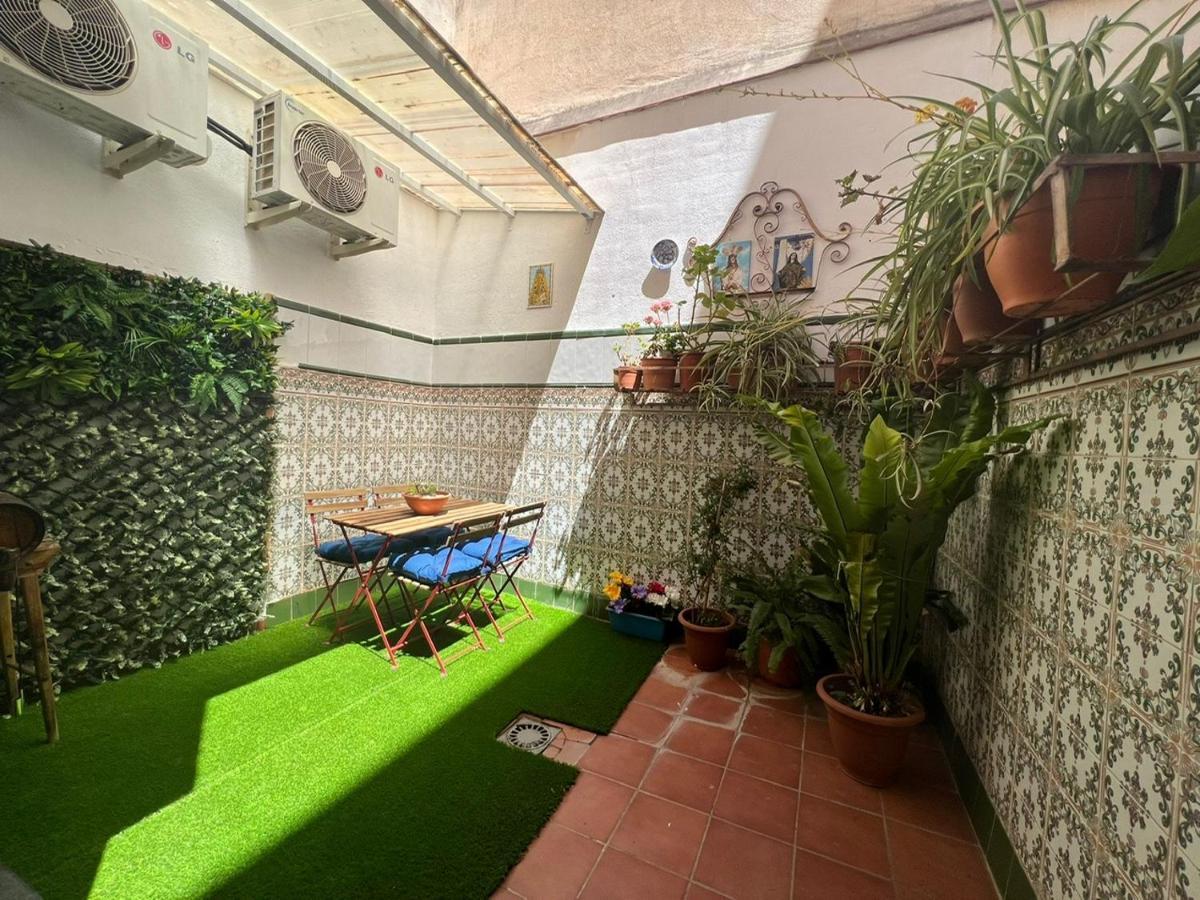 Adela & Private Courtyard By Ele Apartamento *