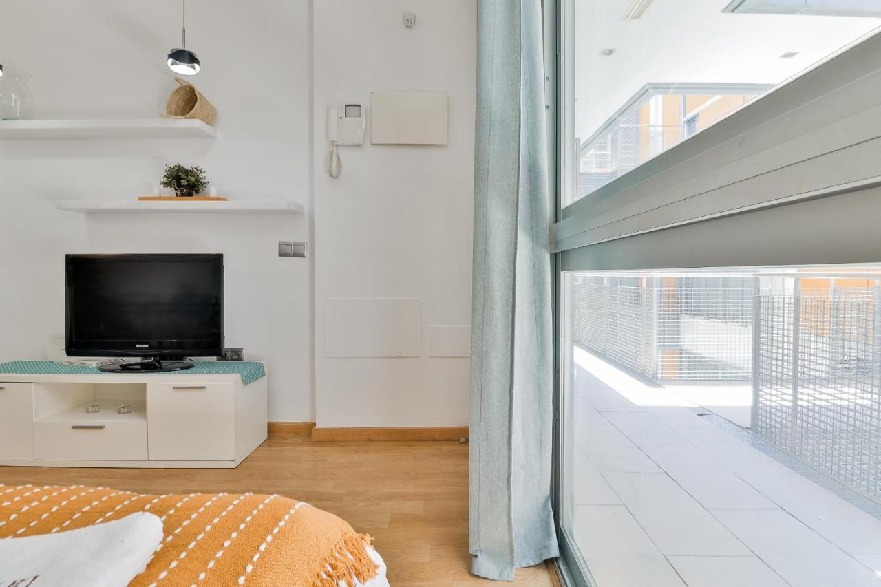 Apartamento C47 - Cosy Aapartment With Parking Málaga
