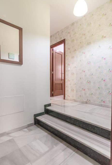 Apartamento Bright, Quiet And Ground Floor In The Center *