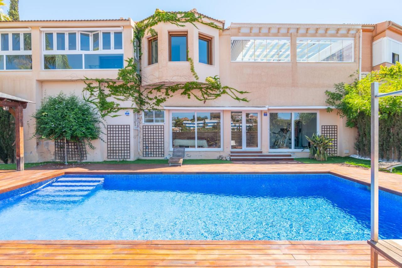 Renthas Cerrado Calderon Holiday home