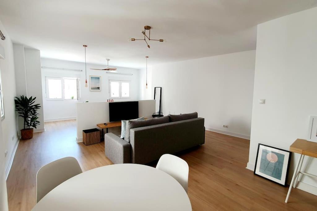 Appartamento Céntrico Y Espacioso Loft Parking Gratuito M Málaga