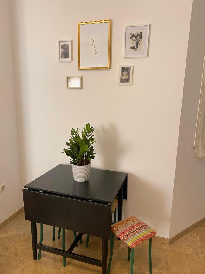 Private Terrace & Free Parking Apartment *