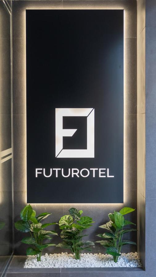 Capsulehotel Futurotel Malagueta 3*