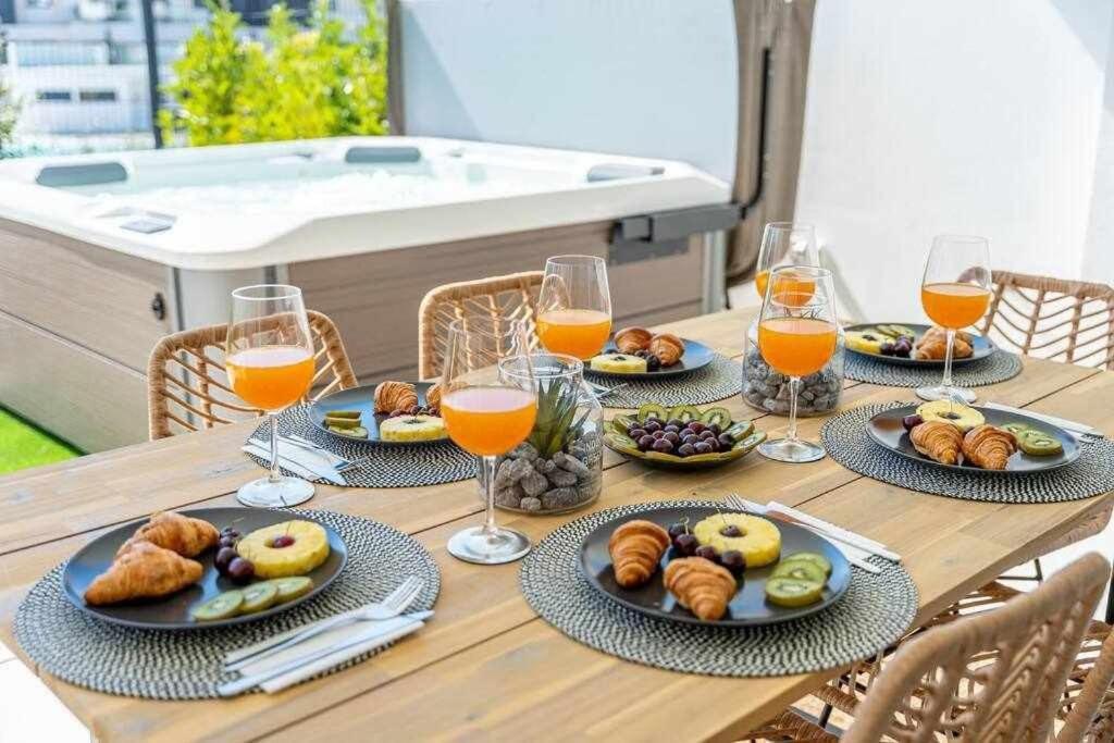 Appartamento 797 - Lujoso 6 Con Jacuzzi En Higueron Málaga