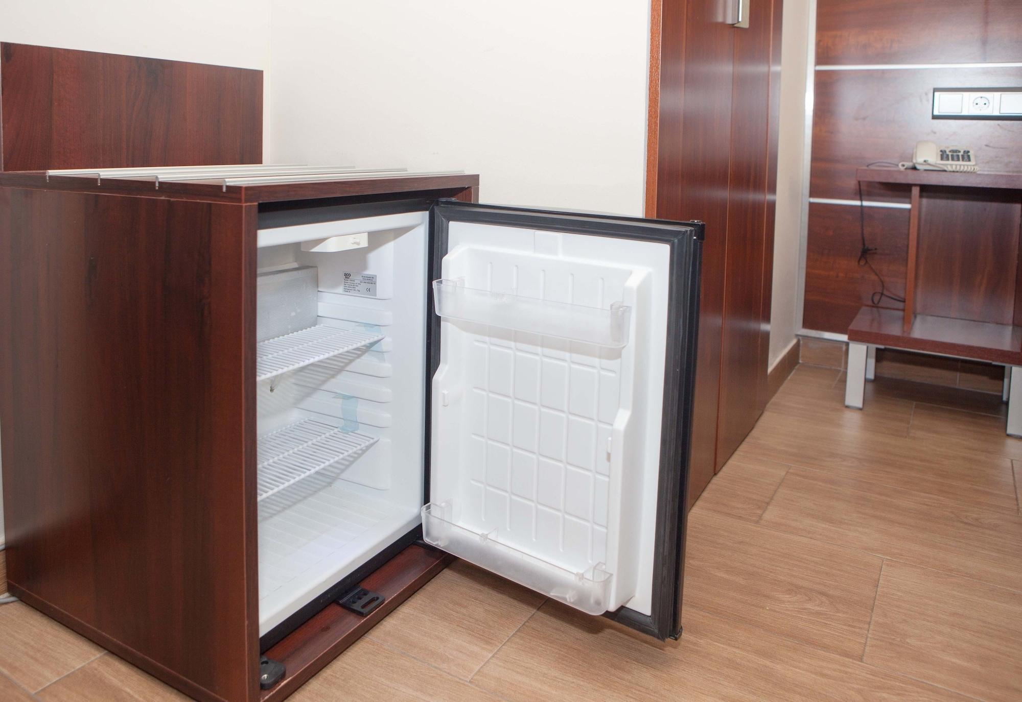 Hotell Castilla Guerrero 3*