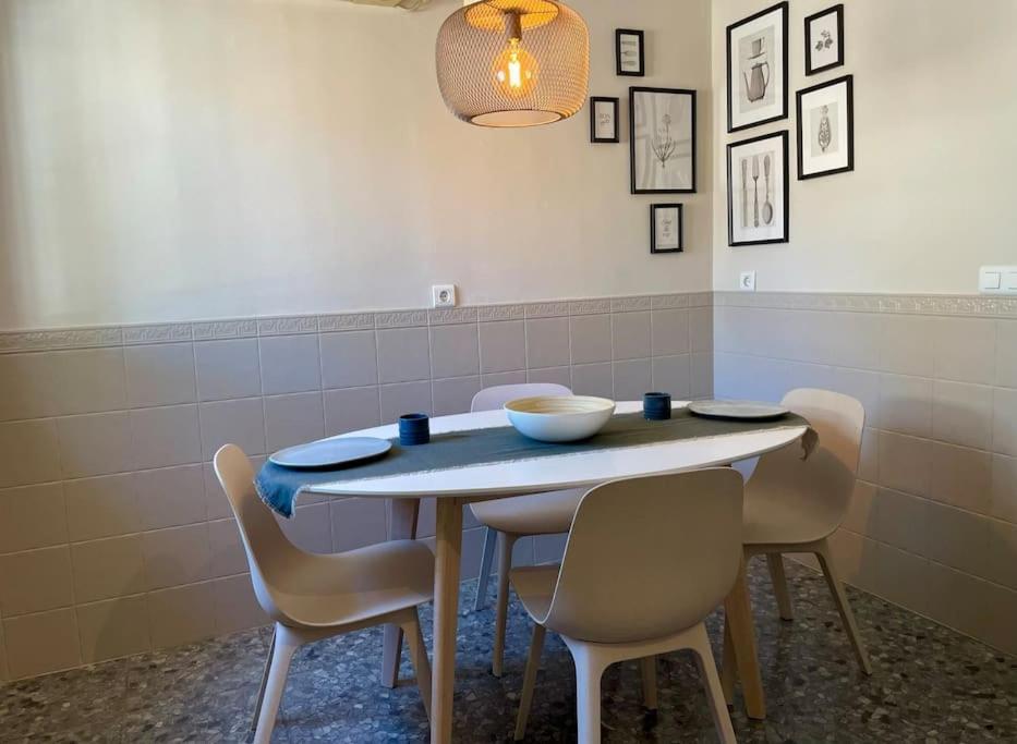 Fantastic New 120m2 House In El Palo Feriehus *