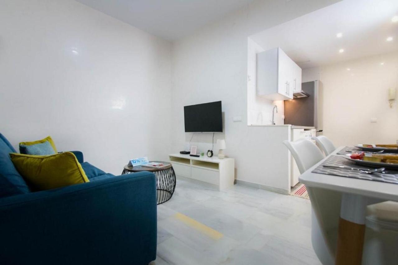 Holidays2malaga Eduardo Ocon Ground Floor Renovated In The Center Apartment Málaga