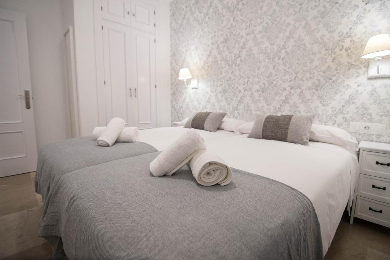 New! Luxury Center & 2 Balconies Malaga
