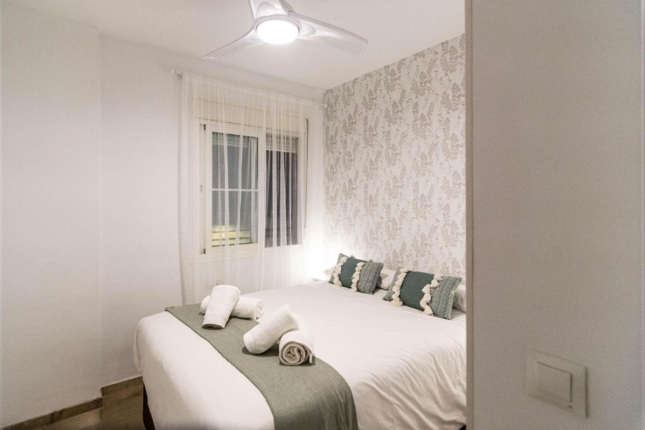 New! Luxury Center & 2 Balconies Malaga