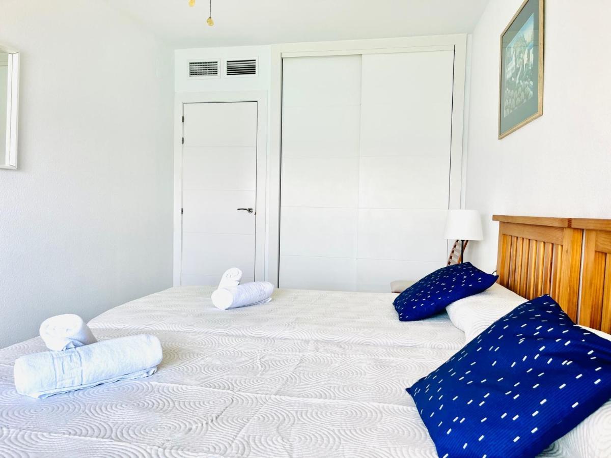 Rentcostadelsol Malagueta Miramar Appartement