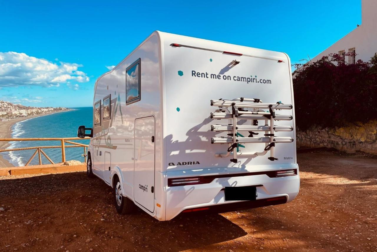 Hotel en barco Campiri Base - Motorhome & Rvs Company *