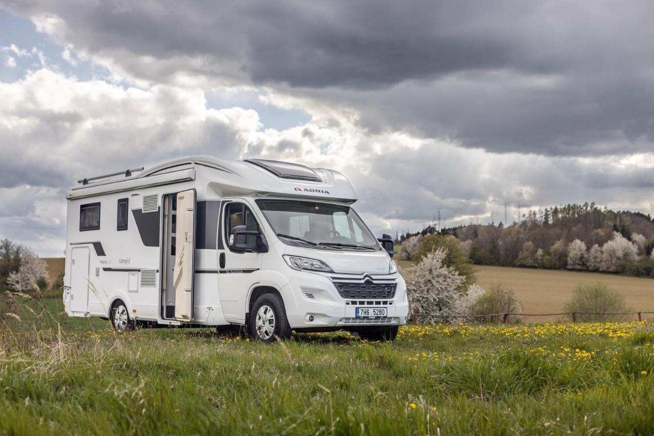 Hotel en barco Campiri Base - Motorhome & Rvs Company