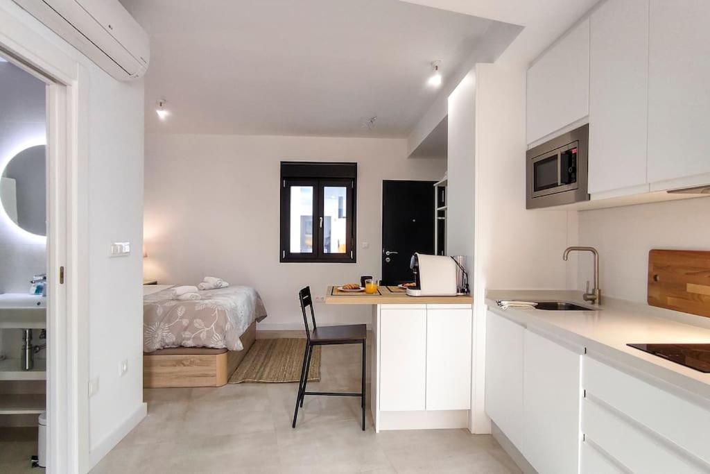 Lejlighed Charming Studio In Center By Sharingco. Málaga