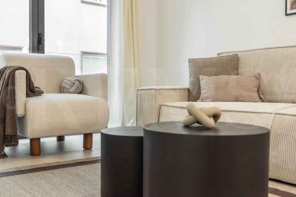 Leilighet Modern With Patio & Parking By Rems *