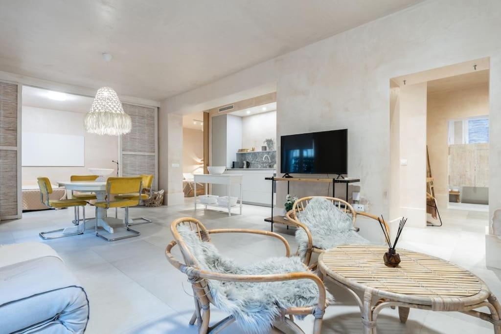 Exclusivo Bajo Frente Al Mar - Playa La Caleta Appartement *
