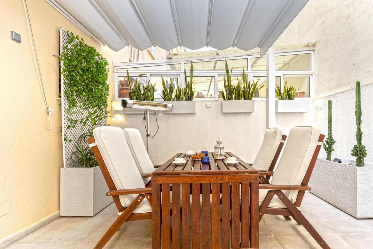-malagasunapts-merced Private Terrace Apartment
