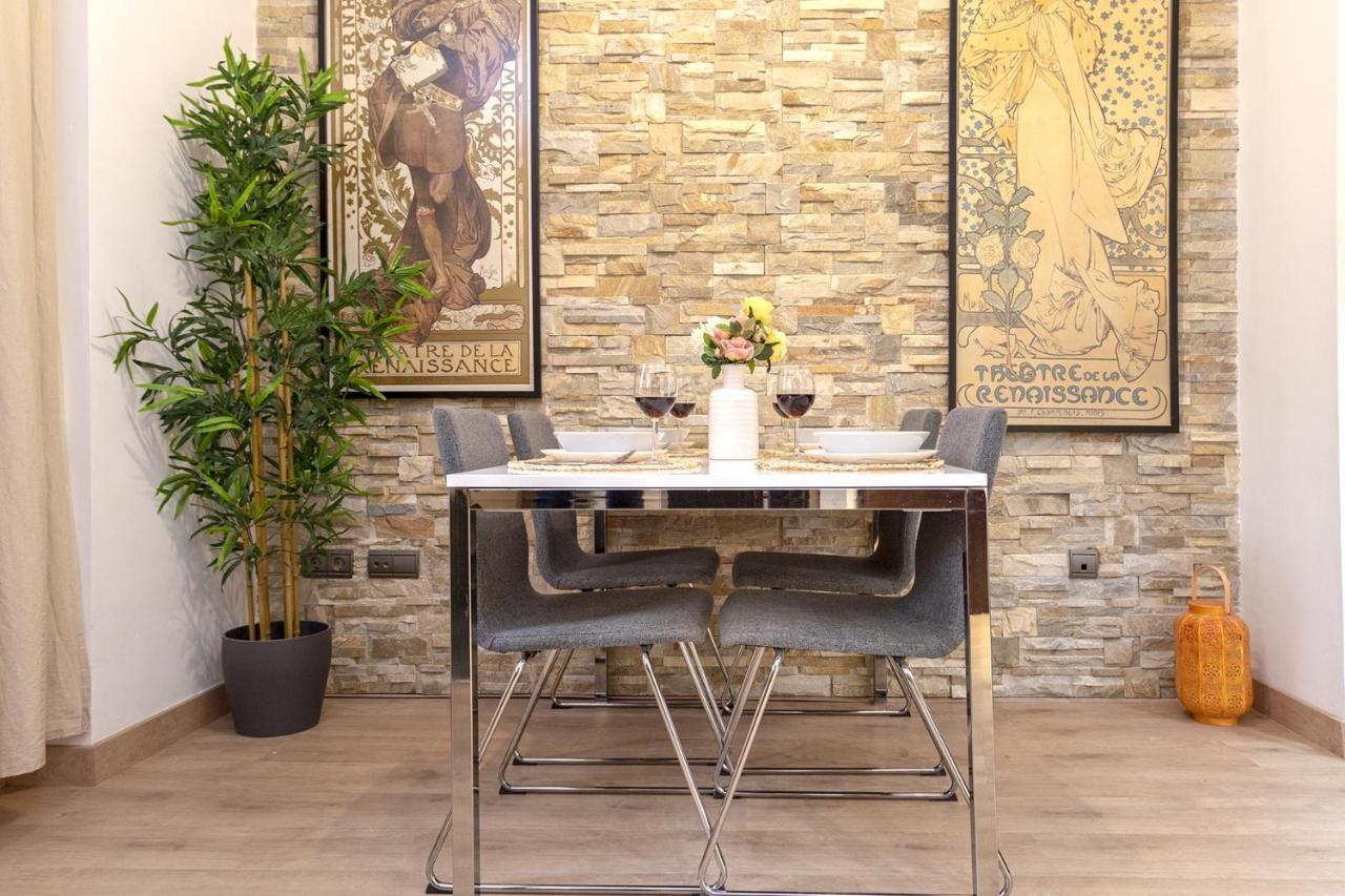 -malagasunapts-urban&central Apartamento