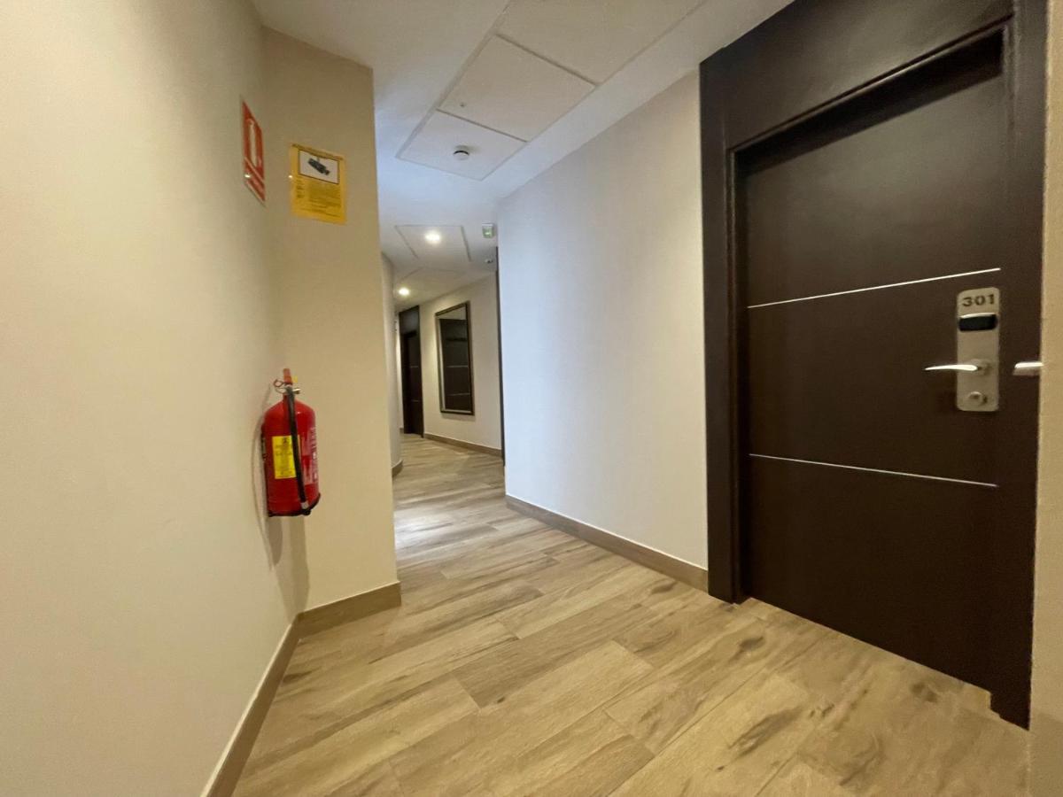 Hotell Castilla Guerrero 3*