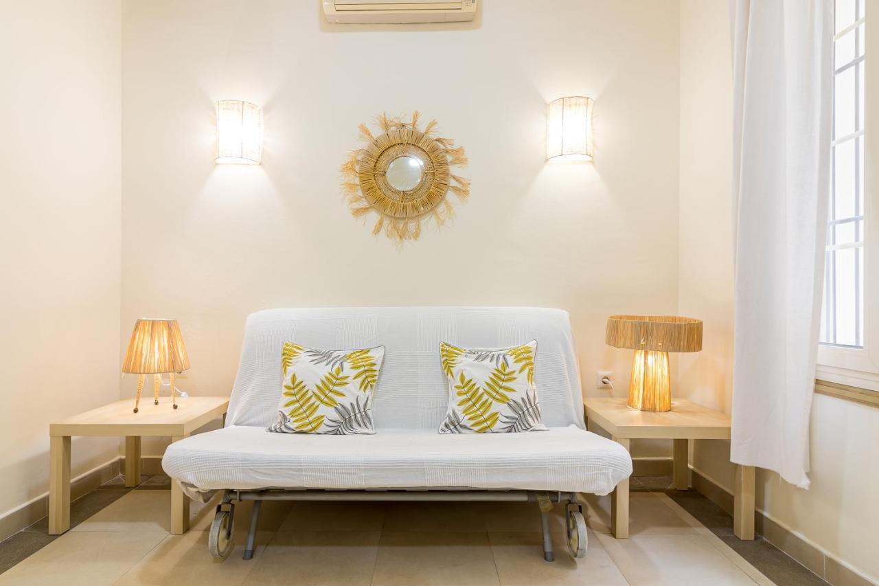 Center Flat La Victoria City Center Apartment *