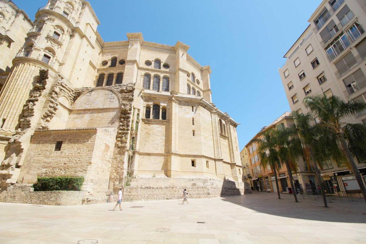 Del Parque Flats Catedral Family Málaga