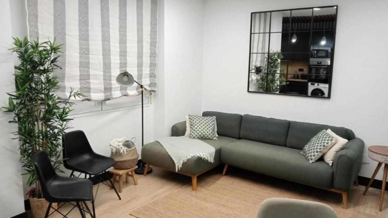 Apartment Center Street Carcer Málaga