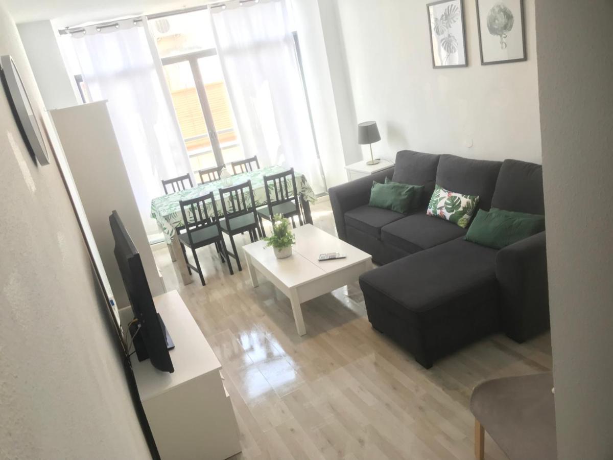 Lägenhet Apartamento Con Encanto 'larios Luxy' *