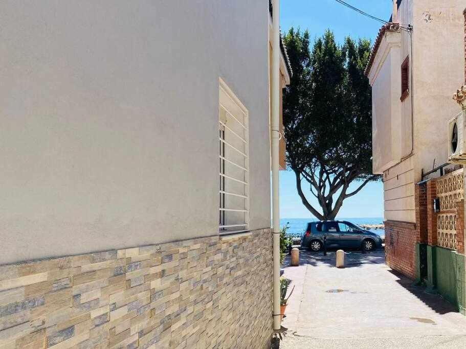 Apartment Bonito En 2º Linea De Playa & Parking
