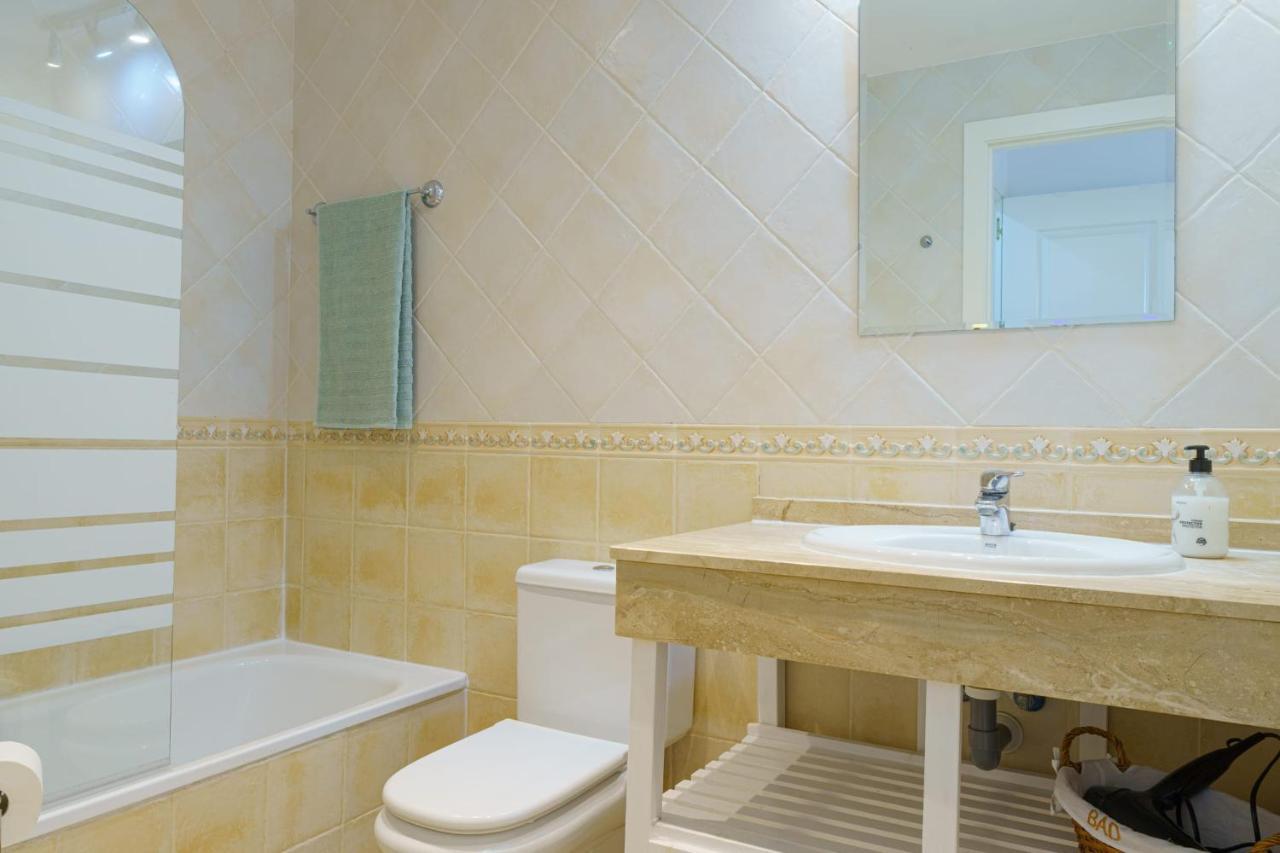 Riviera Del Sol Calahonda Apartamento Málaga