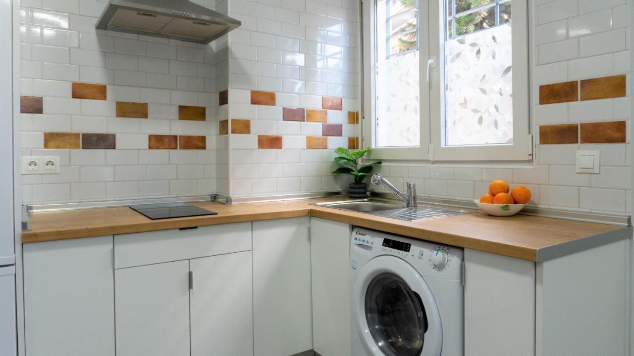 Apartamento La Paloma A Apartamento En Malaga Lägenhet