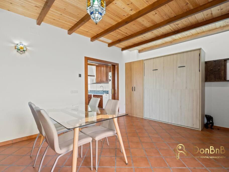 Casa Con 3 En El Tarajal Ferienhaus Málaga