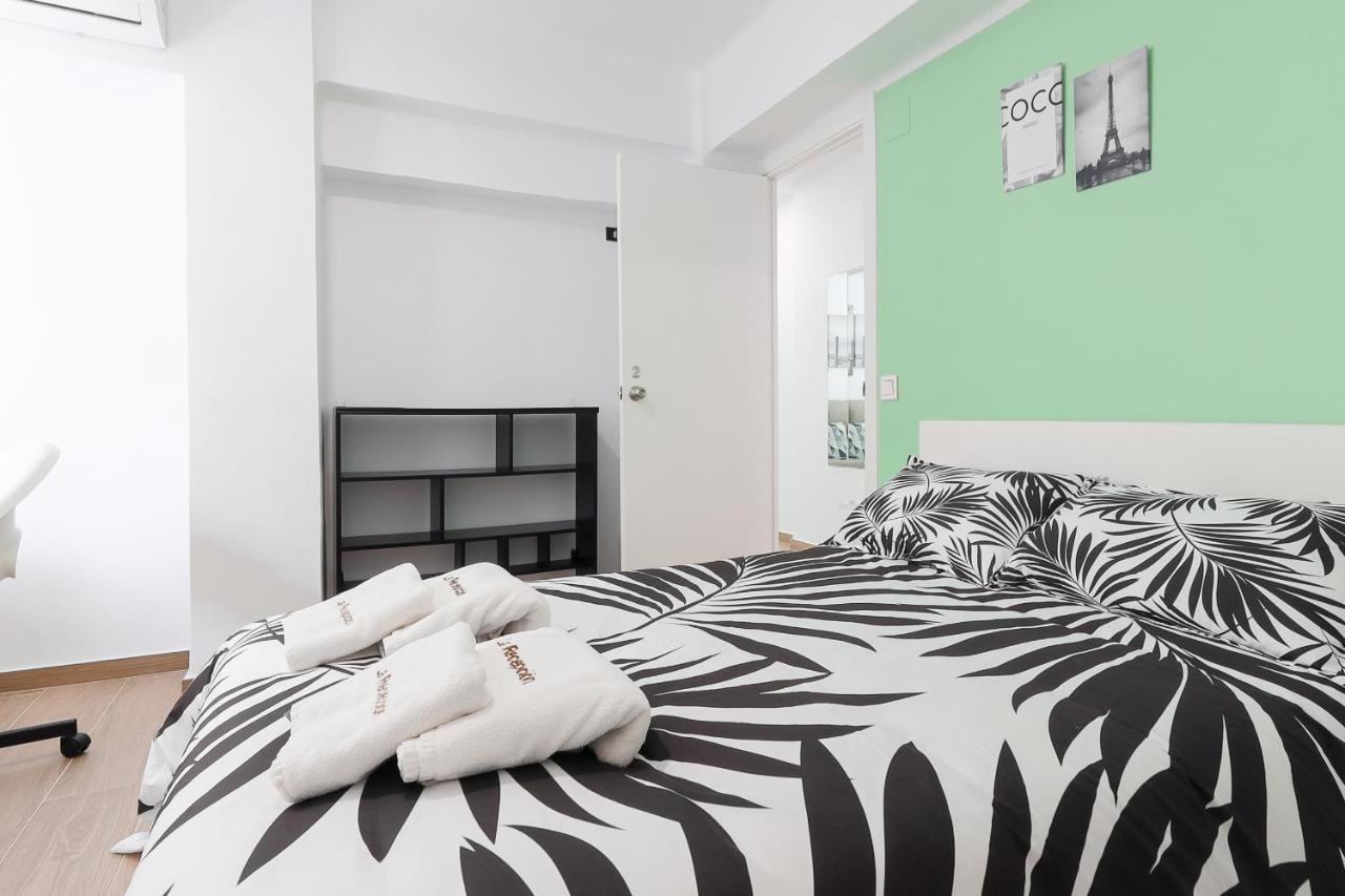 C29 Beutiful & Shiny 4 Bdrm *