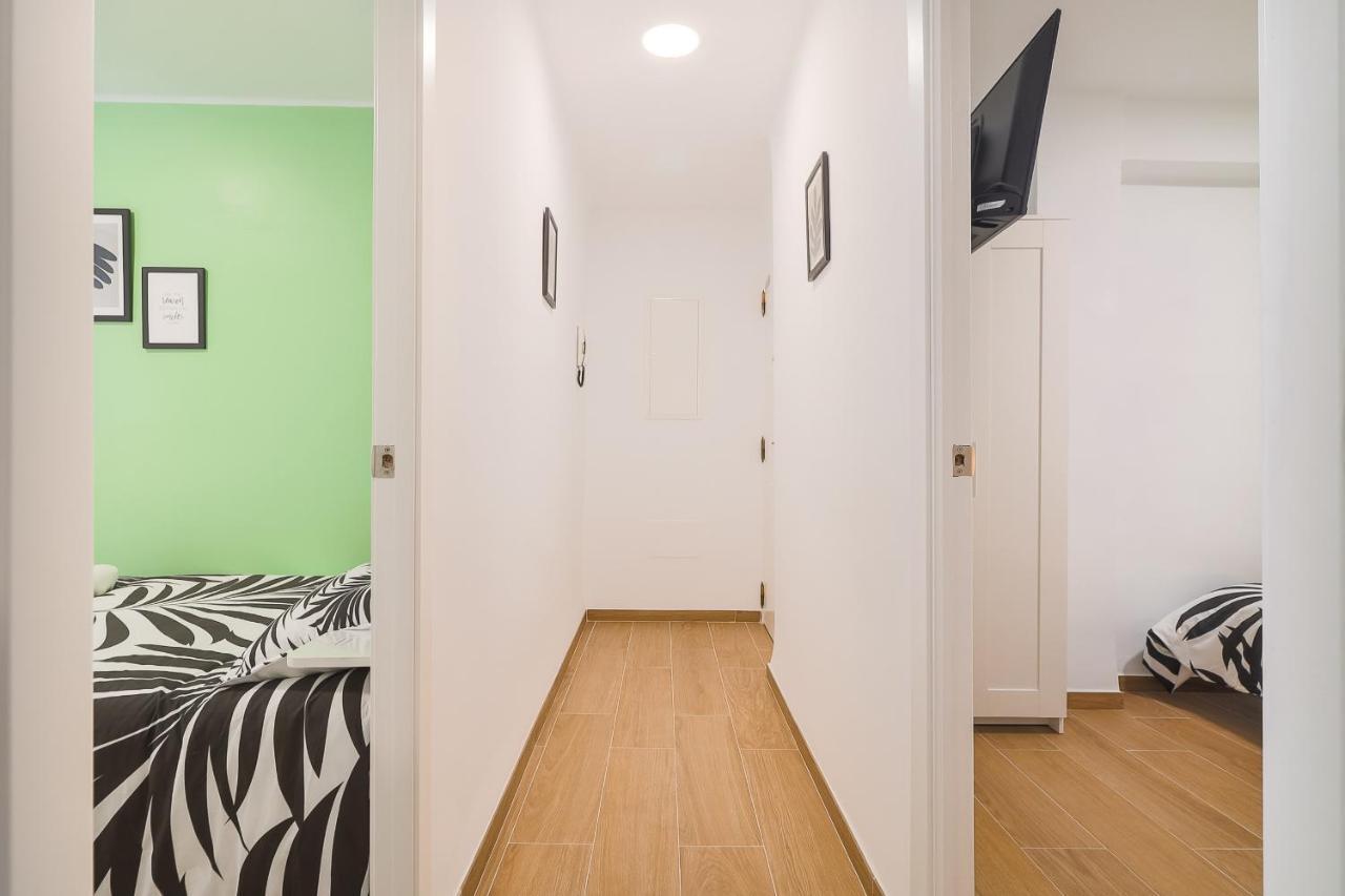 C29 Beutiful & Shiny 4 Bdrm Apartment *