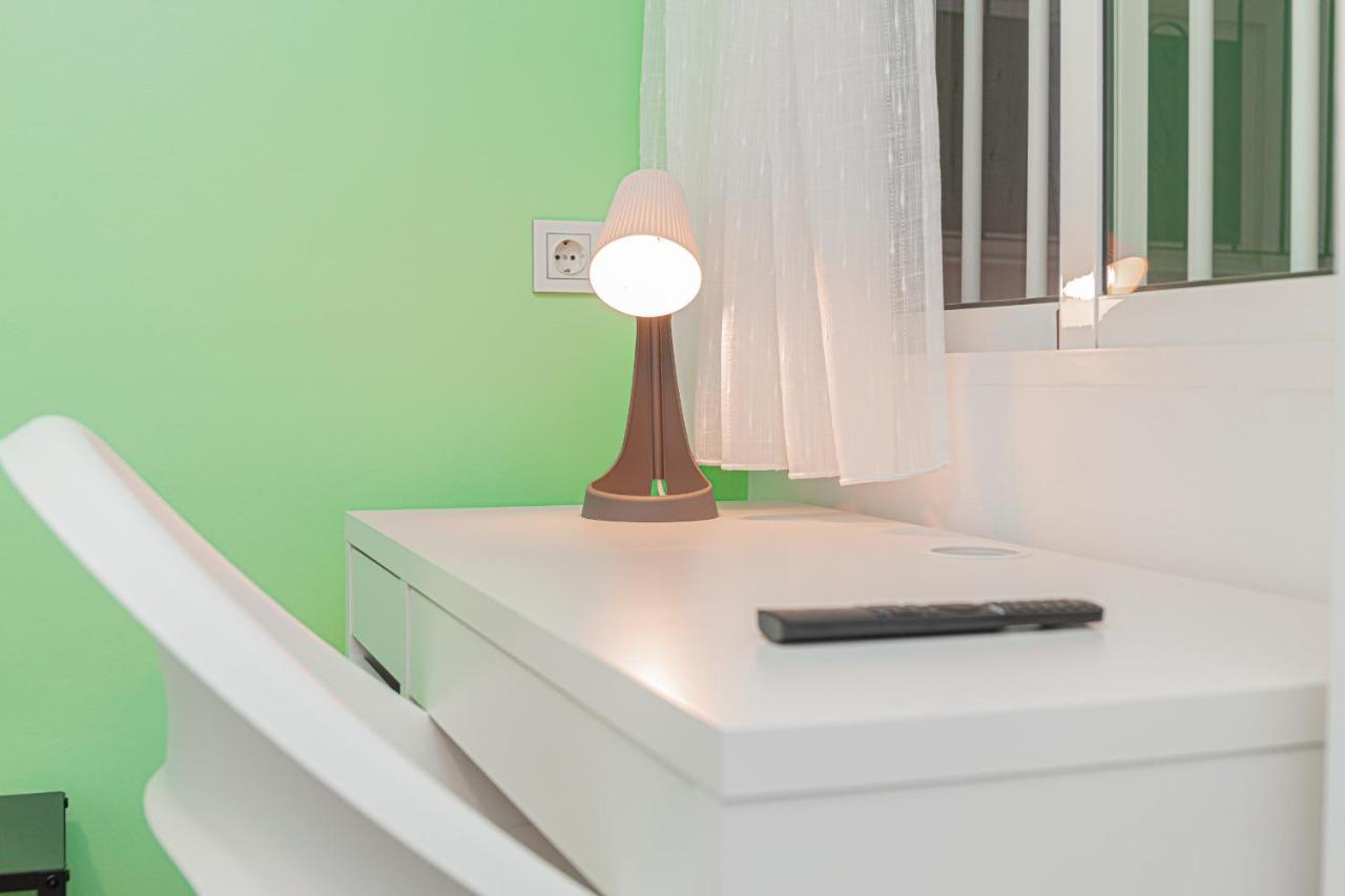 C29 Beutiful & Shiny 4 Bdrm Apartment Malaga