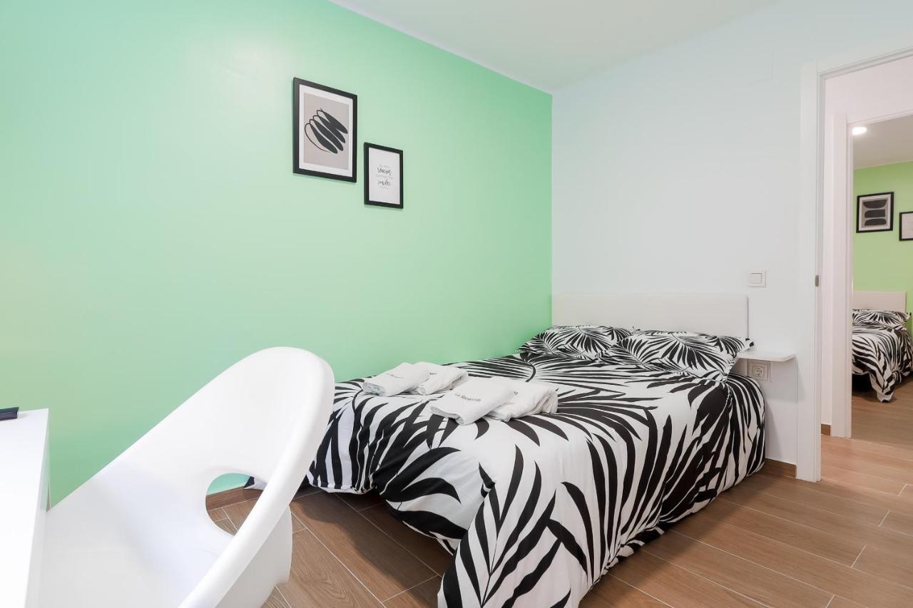 C29 Beutiful & Shiny 4 Bdrm Apartment *