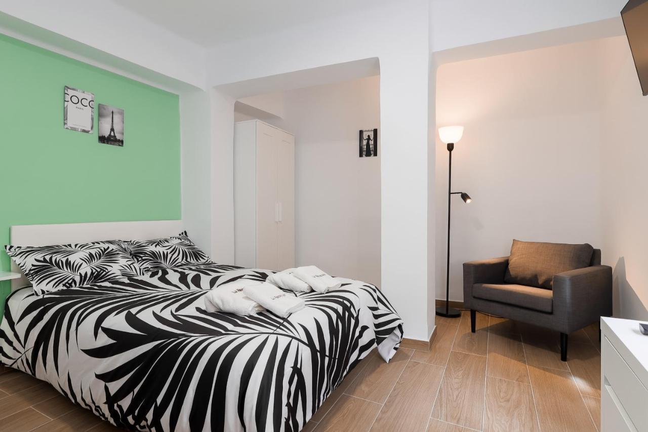 Apartment C29 Beutiful & Shiny 4 Bdrm Malaga
