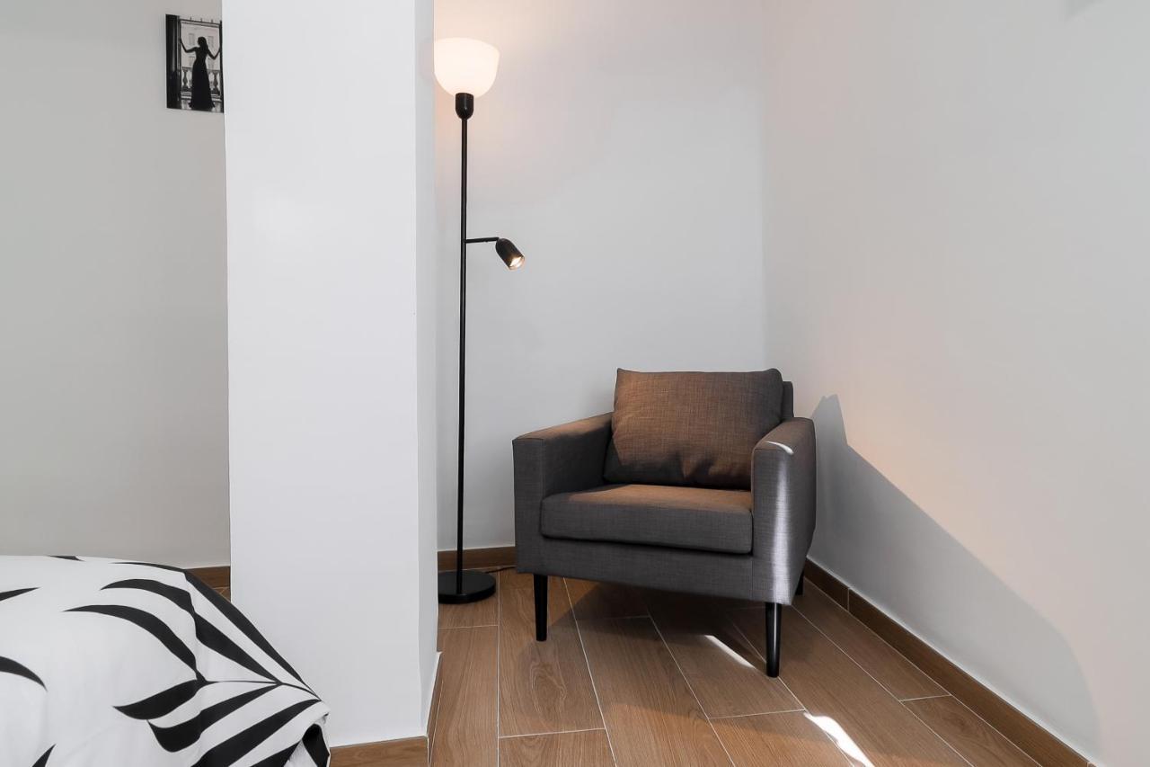 Apartment C29 Beutiful & Shiny 4 Bdrm *
