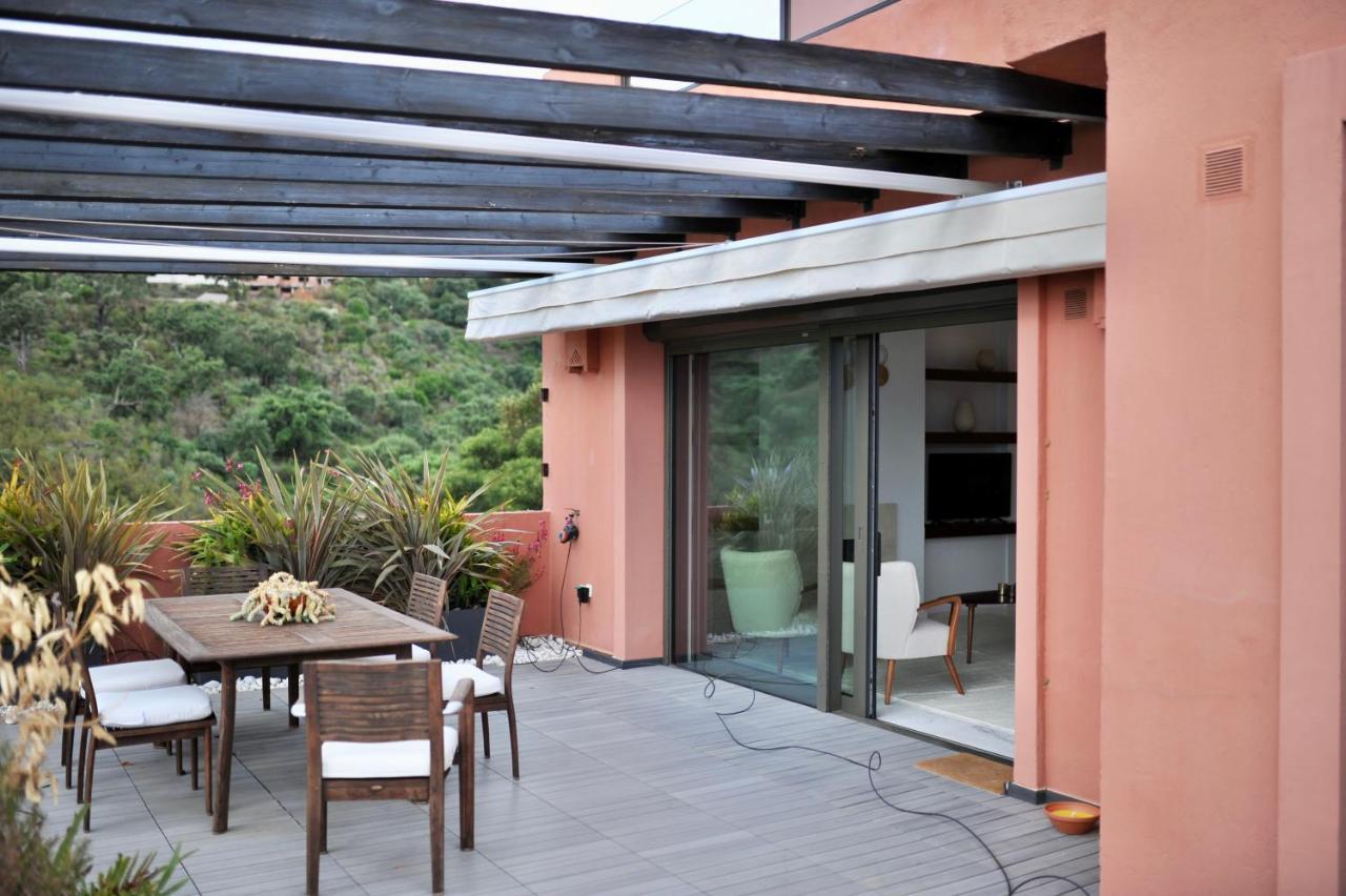 Apartment Bright In The Hills Of Elviria *