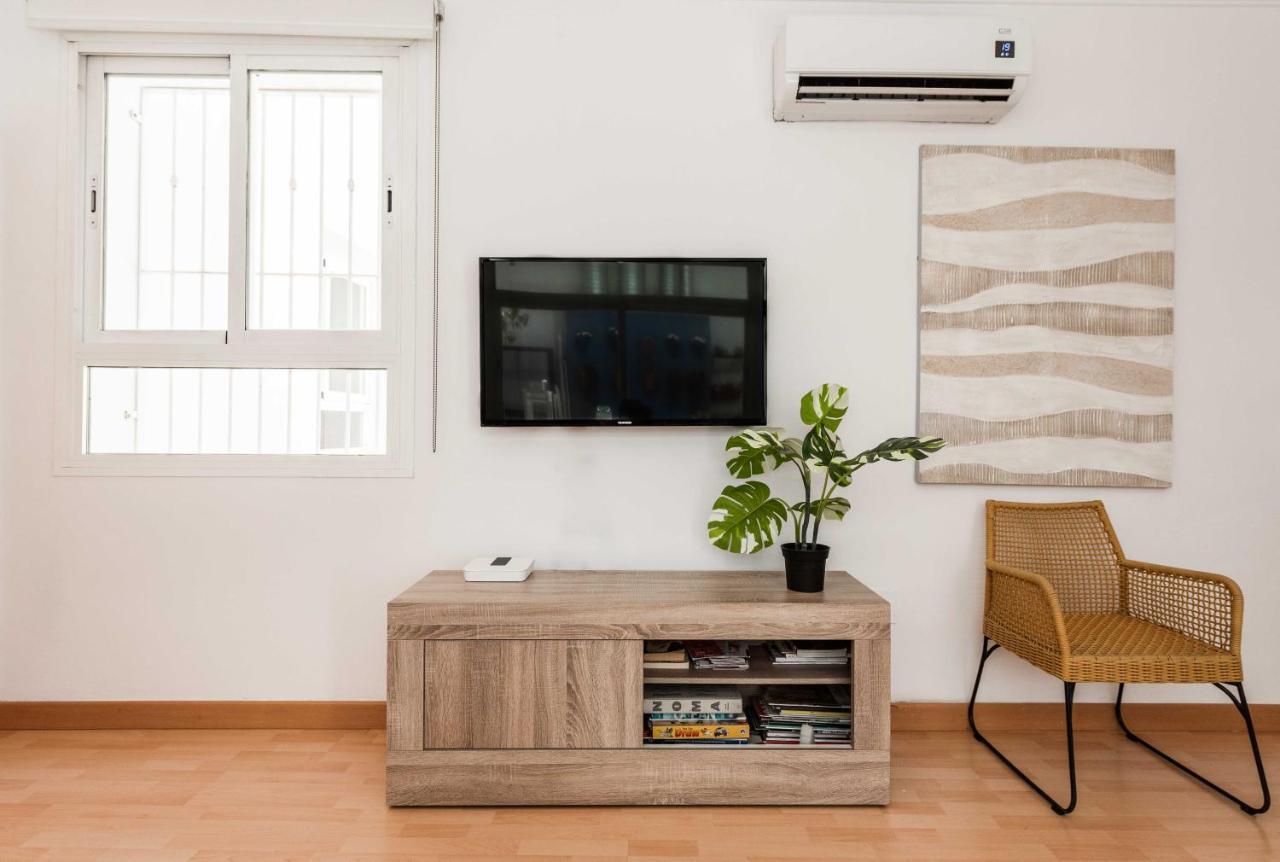 Lejlighed Urbanchicmalaga Historic With Private Patio