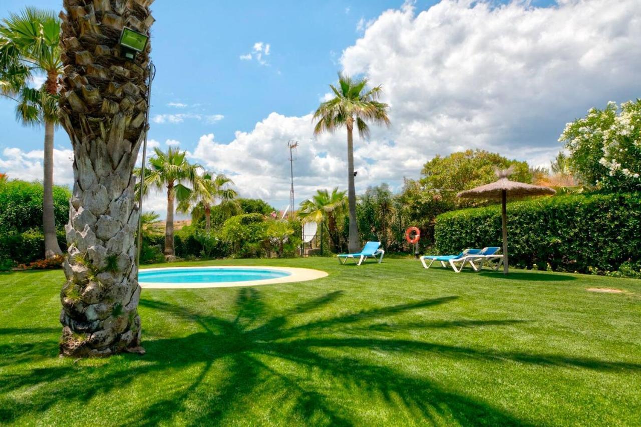 Royal W/shared Pool, Terrace &a/c Apartment *