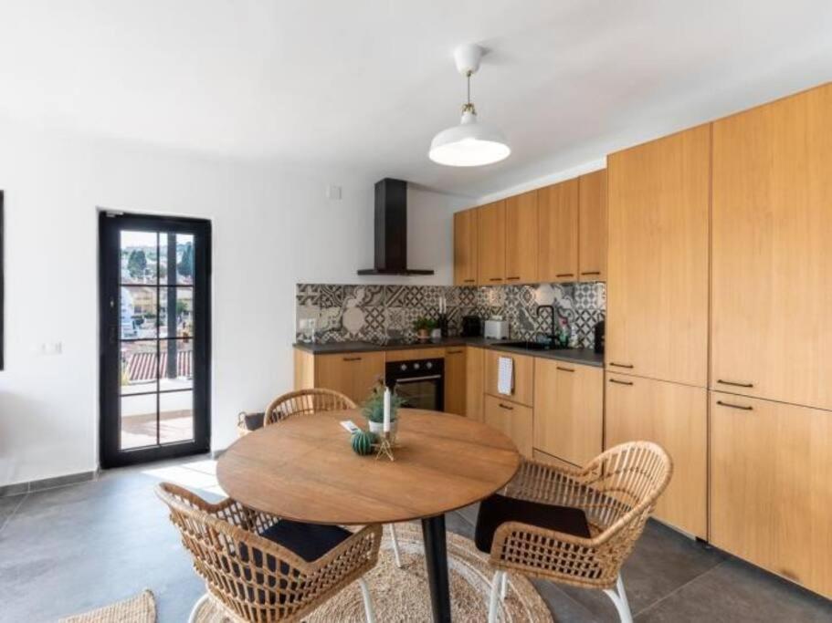 Pedregalejo Sea&city With Private Heated Pool Villa Malaga