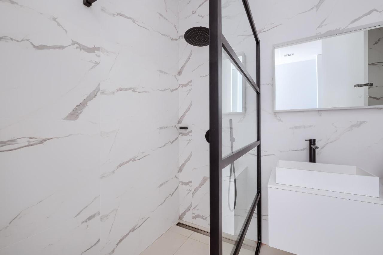 Luxury With Heated Pool, Gym And Cinema Villa Málaga