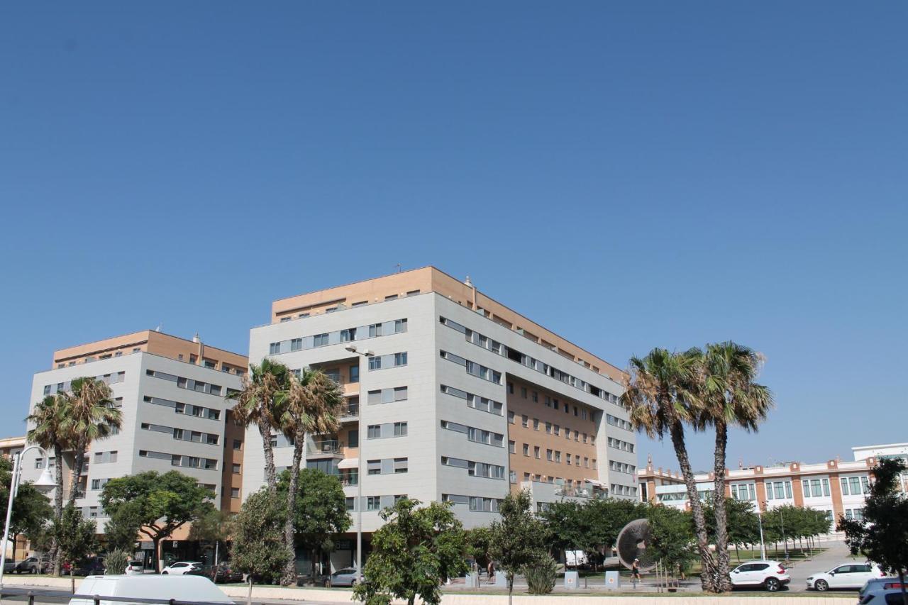 Junto Al Mar Apartment Málaga