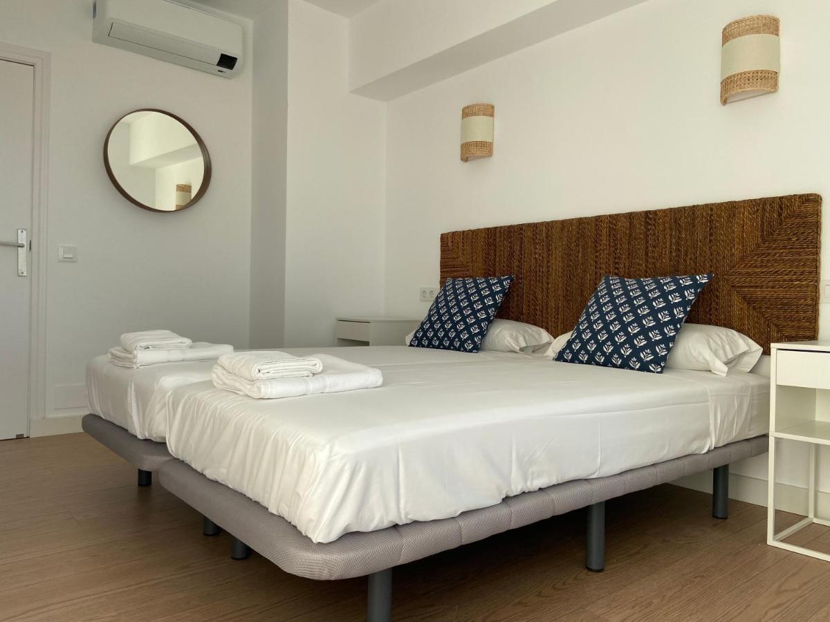 Malagueta Front Mediterranean Apartment Malaga