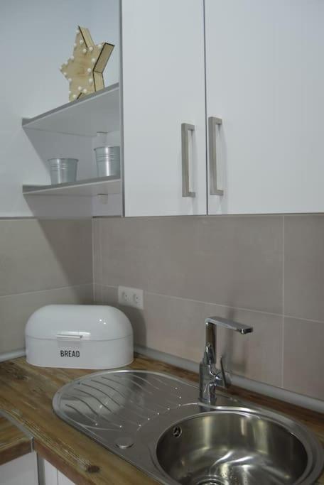 Appartement Ana's Cerca Del Parque Tecnologico Málaga