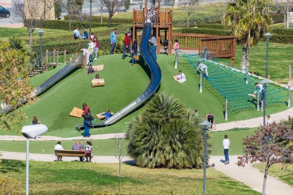 Vacaciones En Playa Misericordia, Cerca Aeropuerto Apartamento