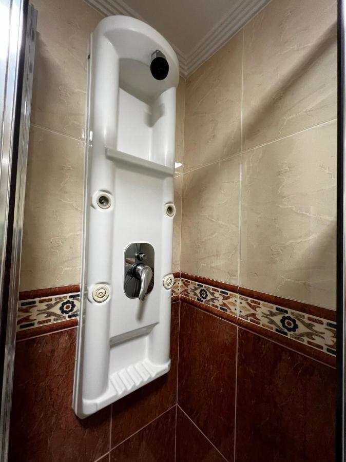 Premium With Free Parking Appartement *