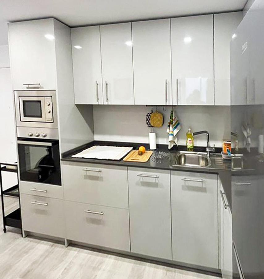 Encantador En Ayala By Sharingco Apartment Malaga