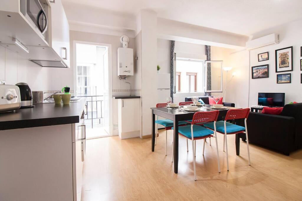 Apartamento Entire 3 Flat In Center - Canast *