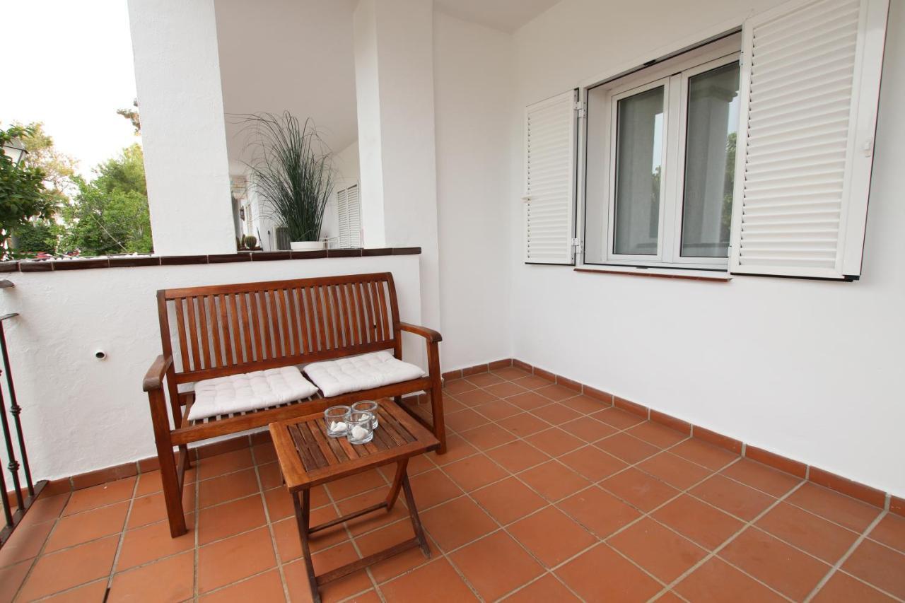 Tess Apartamento Buganvilla Lauro Golf *