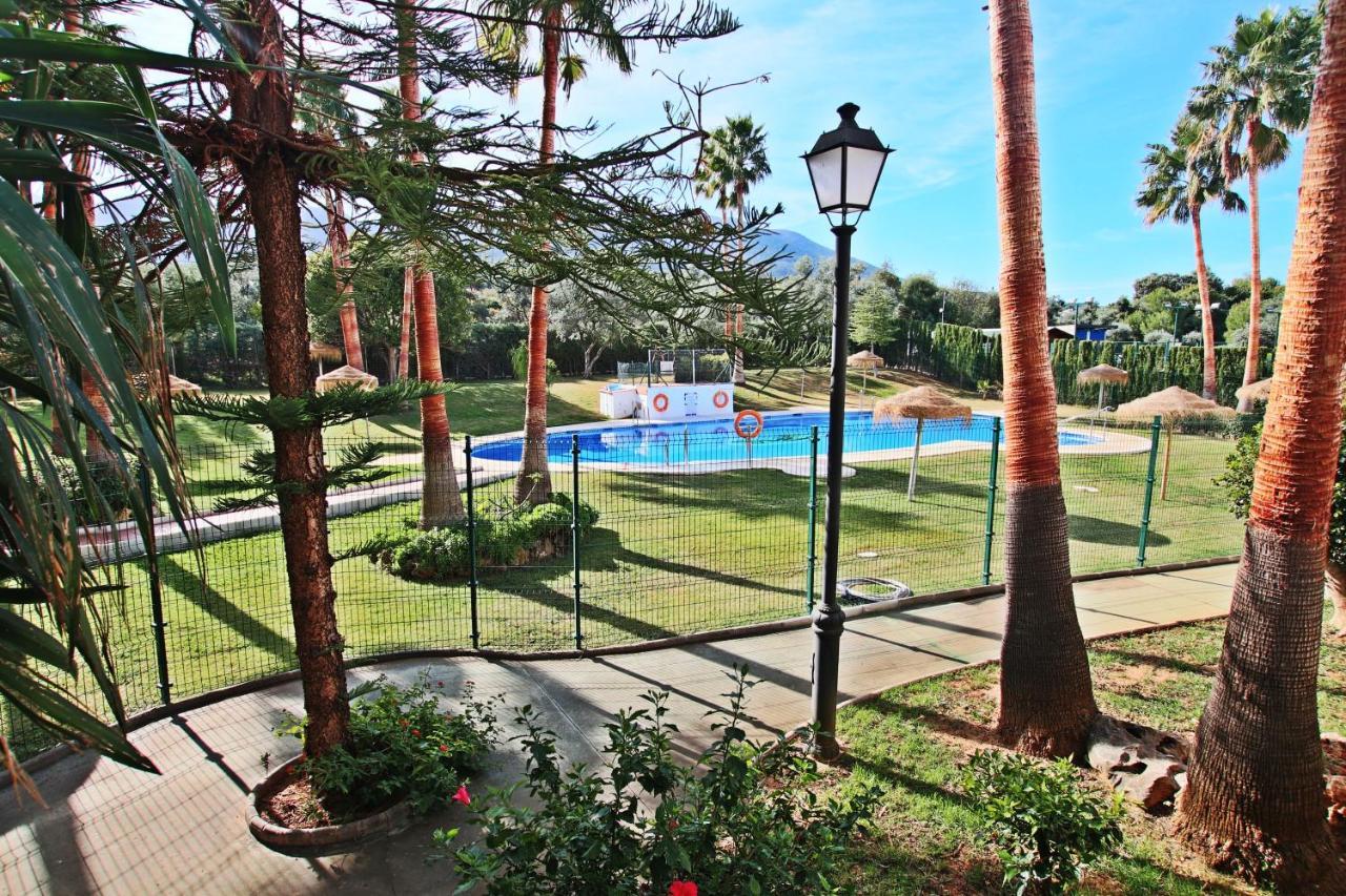 Tess Apartamento Buganvilla Lauro Golf Apartamento *